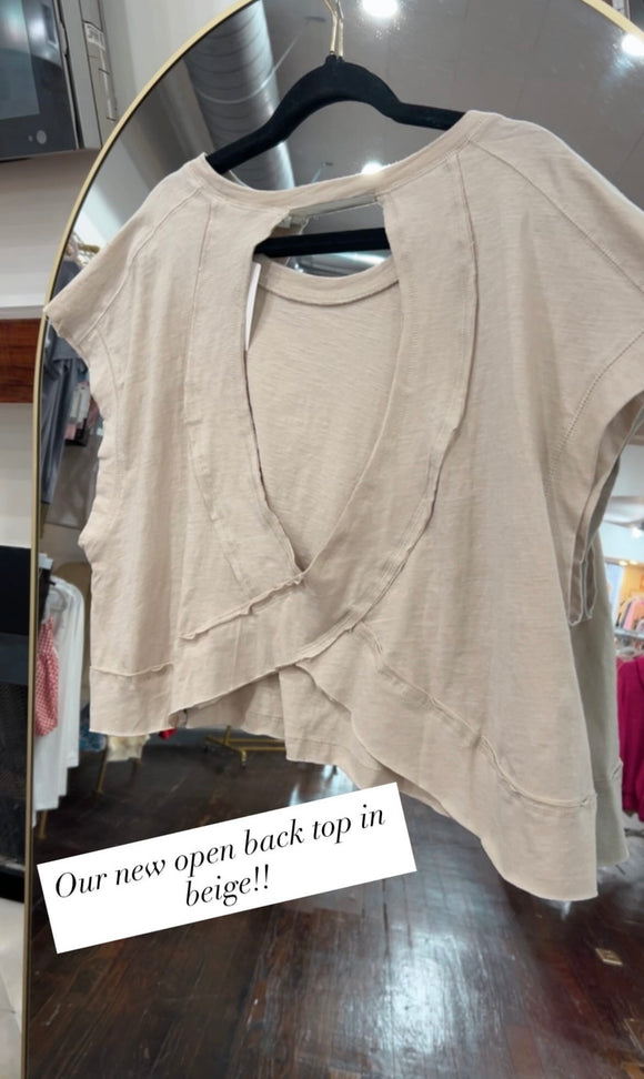 BEIGE OPEN BACK TOP
