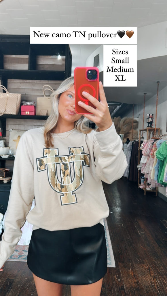 UT CAMO PULLOVER