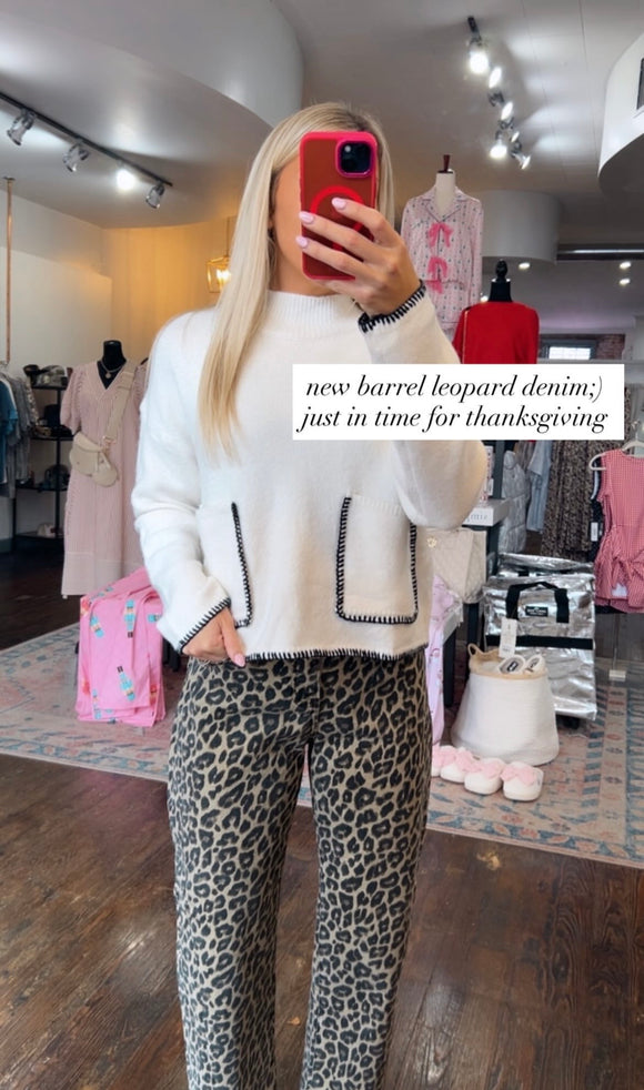 LEOPARD BARREL JEANS