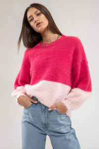 FUZZY PULLOVER SWEATER